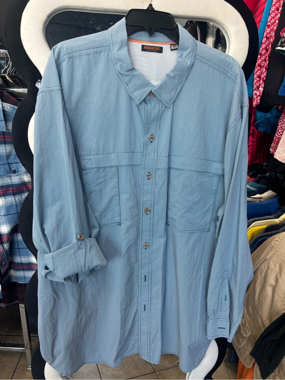 Ridgecut Men’s Sky Blue Casual Button-Down Shirt
